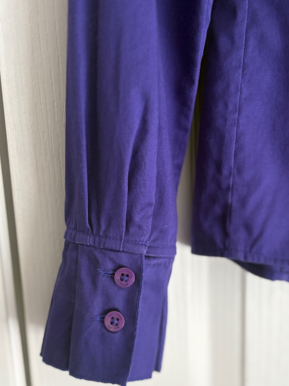 ANTONIO MELANI Jewel Purple Ruffle Collar Button Down Tailored Top Size XS - Picture 4 of 6